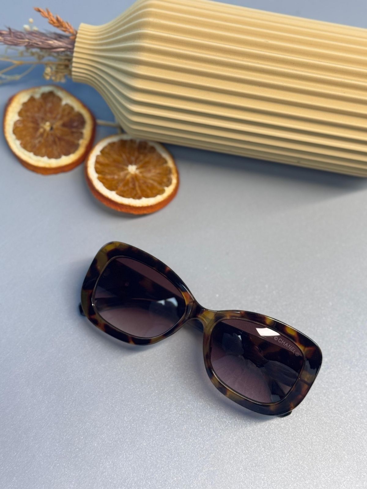 Chanel CC Logo Güneş Gözlüğü- Kahve Benekli