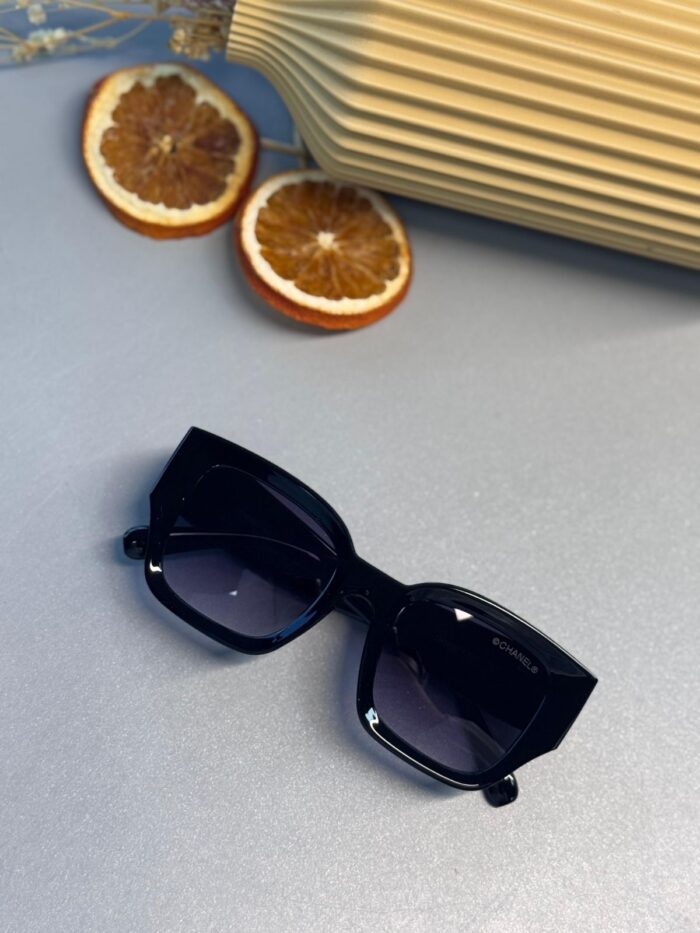 Chanel CC Kristalli Tortoise Güneş Gözlüğü- Siyah Degrade