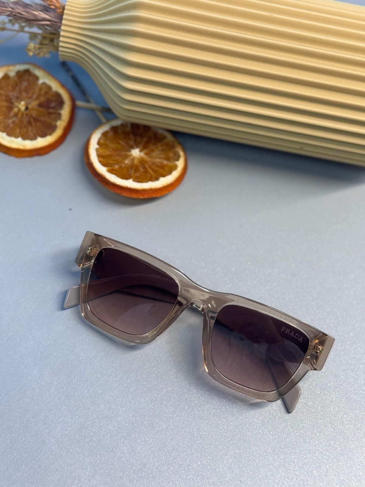 Prada Kate Spade Çerçeve Güneş Gözlüğü - Vizon