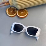 Celine Triomphe XL 01 CL - Dikdörtgen Güneş Gözlüğü - Beyaz