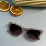 Miu Miu Kedi Gözü Güneş Gözlüğü  - Vizon