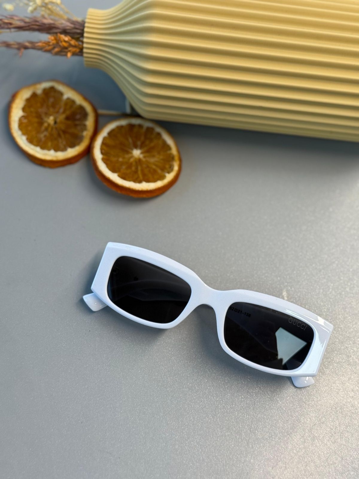 Gucci Unisex Dikdörtgen Asetat Güneş Gözlüğü- Beyaz