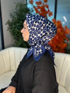 Coach Desen Vual  İpek Eşarp-86826-Lacivert