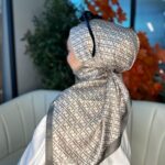 Fendi Desen Vual  İpek Eşarp-6204527-Gri