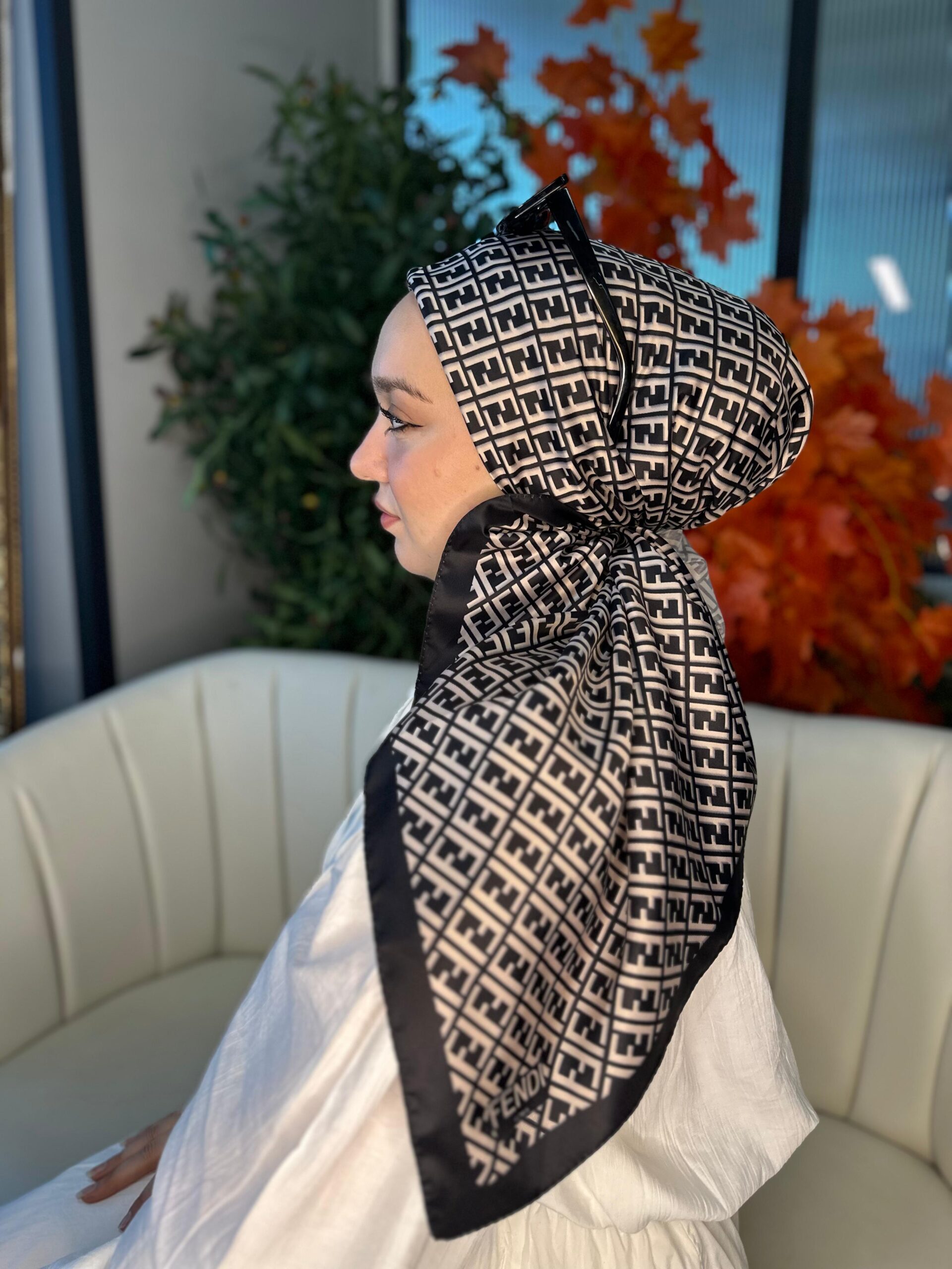 Fendi Desen Vual  İpek Eşarp-6204527-Taş