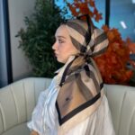 Burberry Kare   Desen Vual  İpek Eşarp-8682626-Karamel