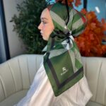 Burberry Kare   Desen Vual  İpek Eşarp-8682626-Koyu yeşil