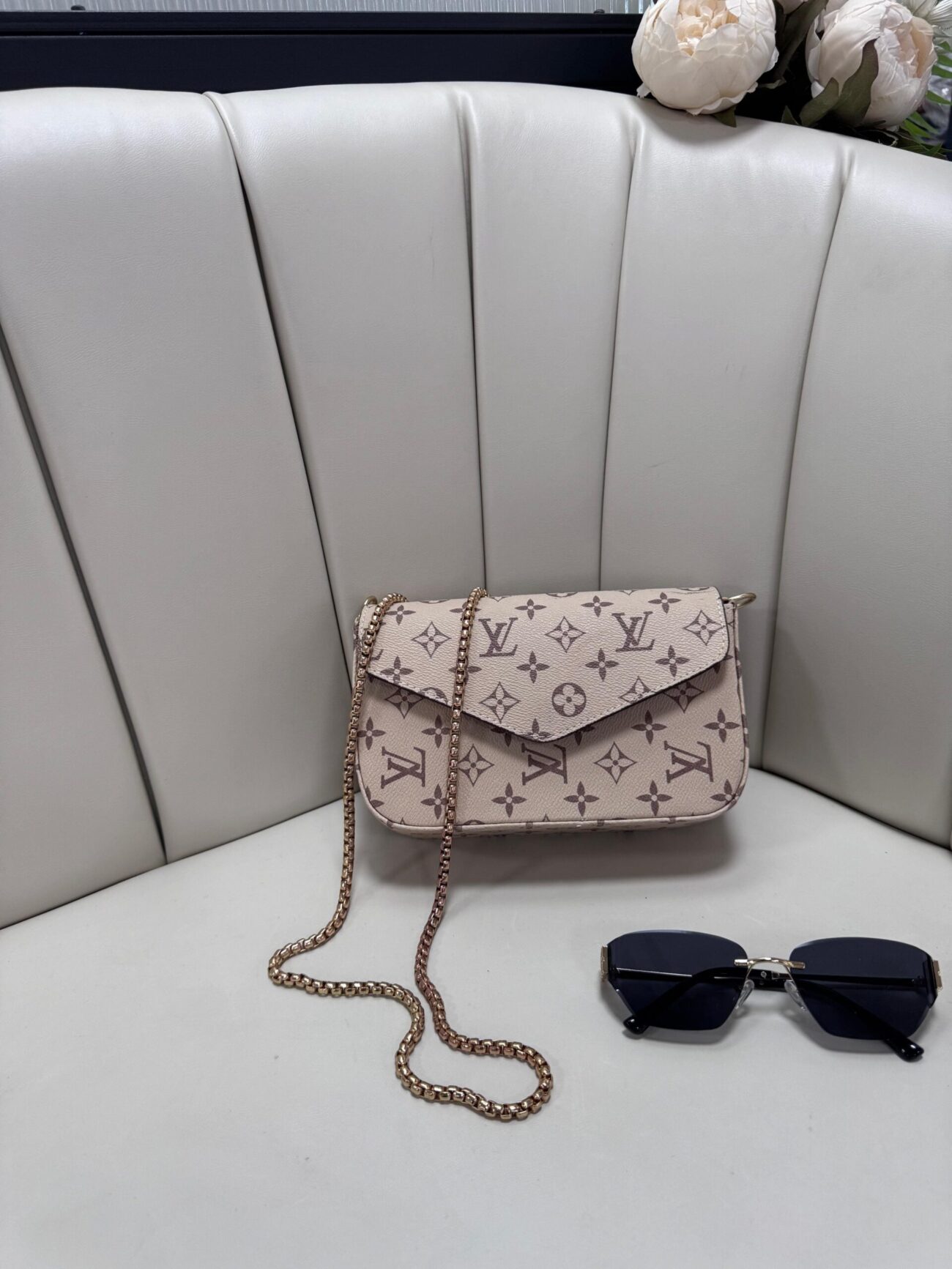 LV İthal Çanta-869844- Cappucino