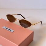 Mıu Mıu İthal Tasarım Güneş Gözlüğü - Kahve-Gold