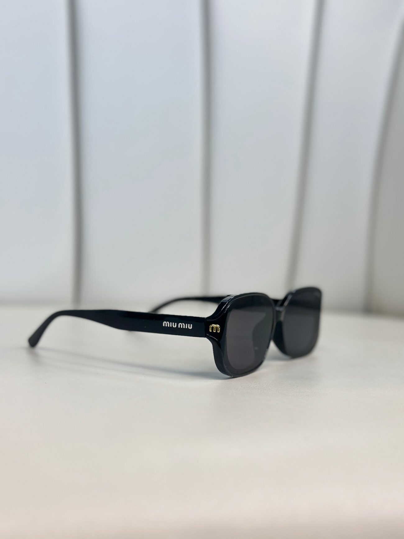 Miu Mİu Kemik Tasarım Güneş Gözlüğü - Siyah