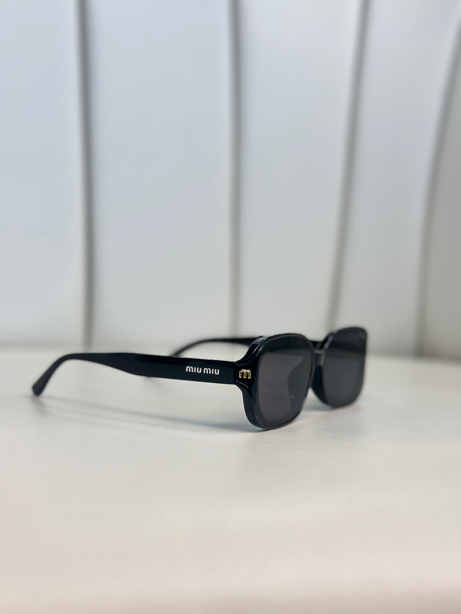 Miu Mİu Kemik Tasarım Güneş Gözlüğü - Siyah