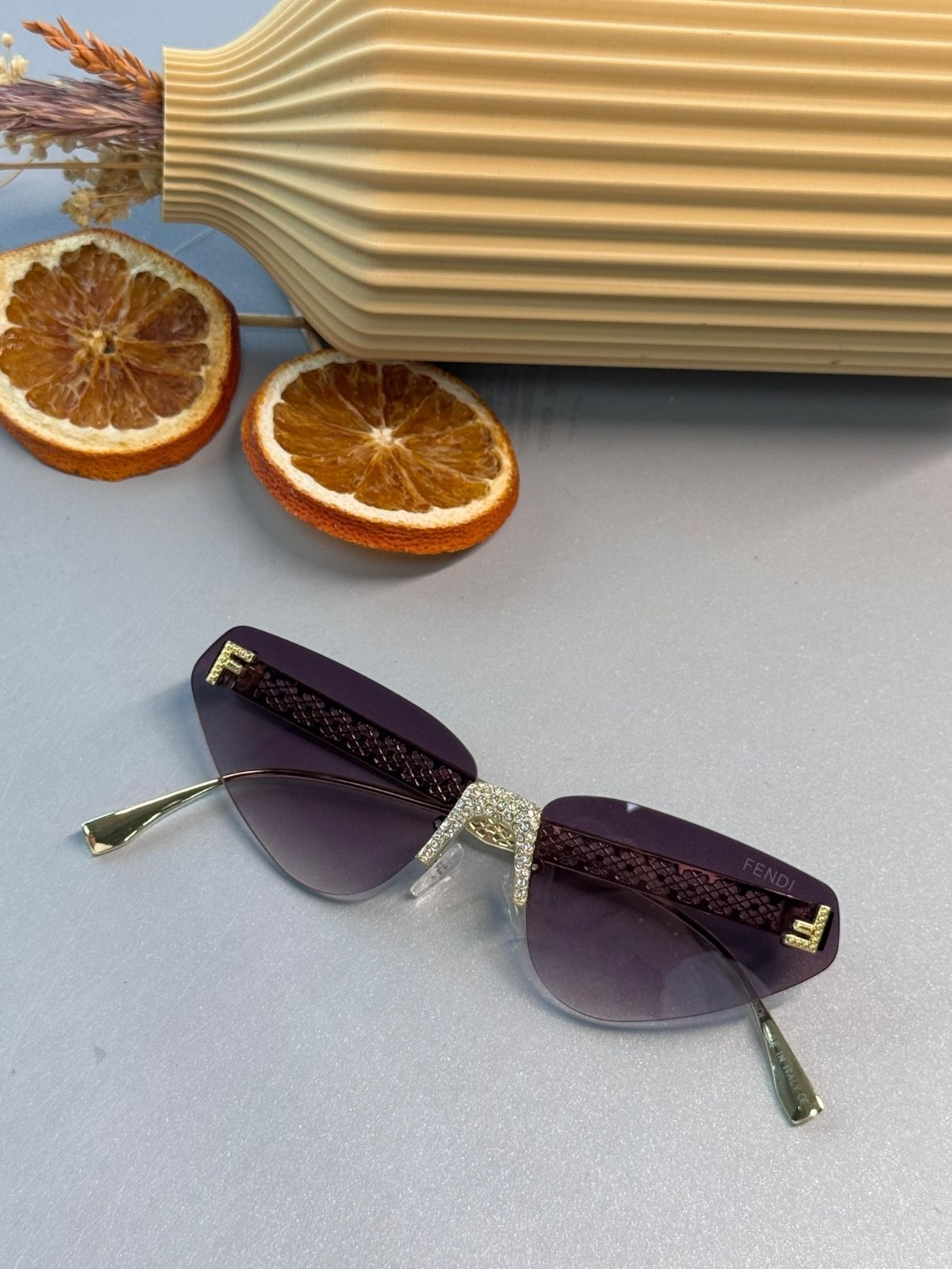 Fendi Üçgen Tasarım Daimond Güneş Gözlüğü - Mor