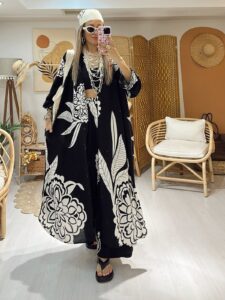 Çiçek Desen İkili Takım -Siyah