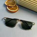 Gucci Metal Çerçeve Kare Gold Kadın Güneş Gözlüğü -Yeşil