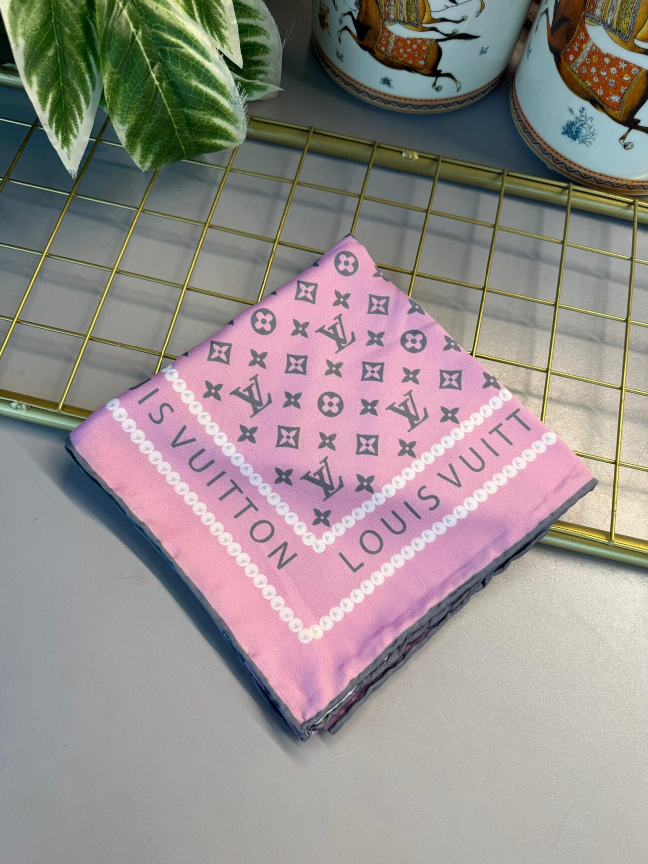 LV Desen Vual İpek Eşarp - Toz Pembe