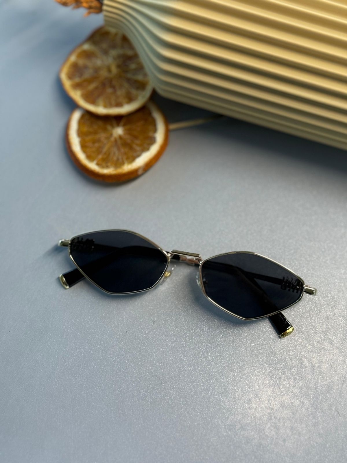 Miu Miu MU Güneş Gözlüğü- Gold Siyah