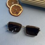 Mıu Mıu Dikdörtgen Tasarım Güneş Gözlüğü - Leopar