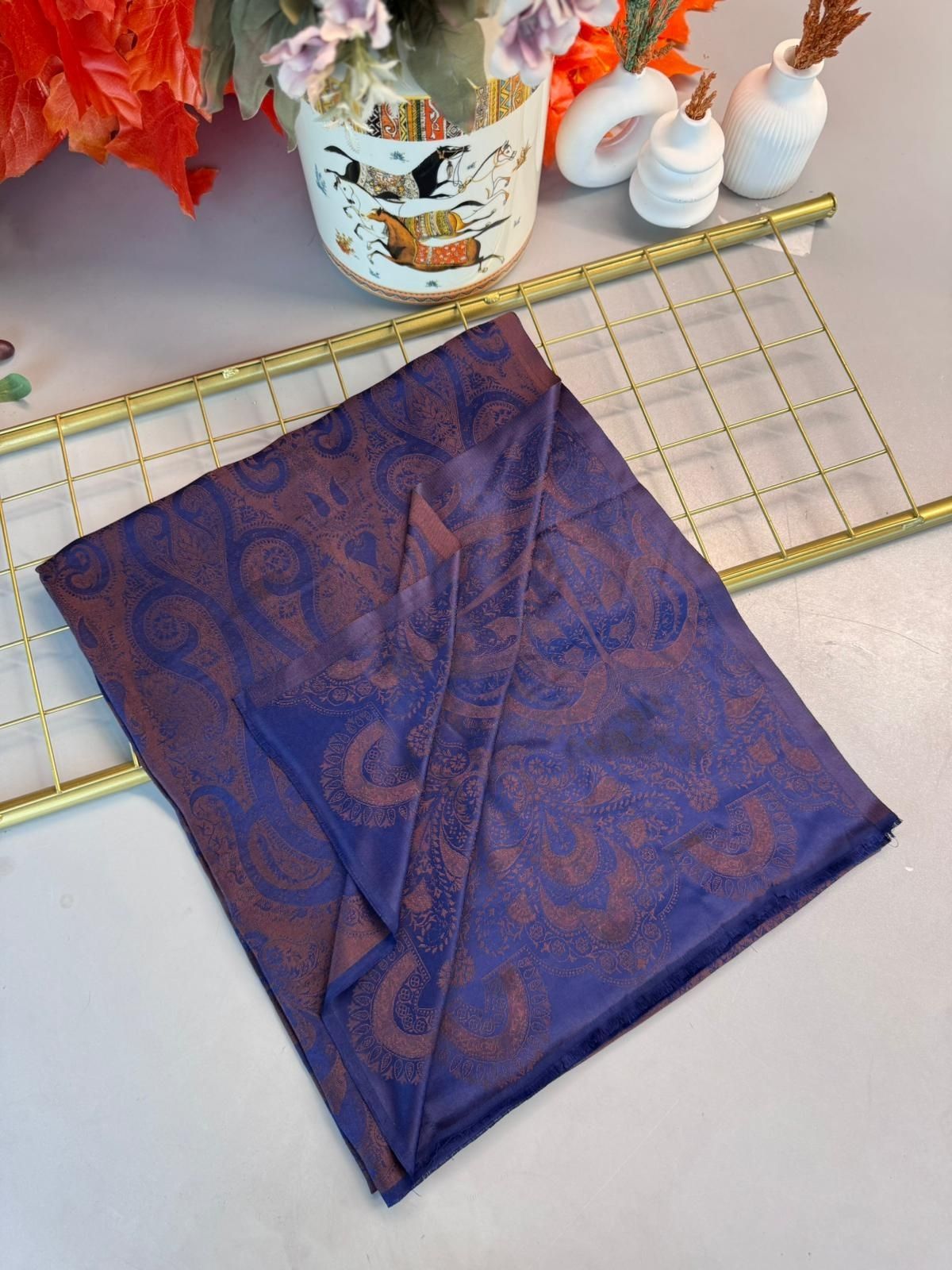 Dubai Kendinden Dokulu Çift Taraflı İpek Şal - 5252 - Lacivert