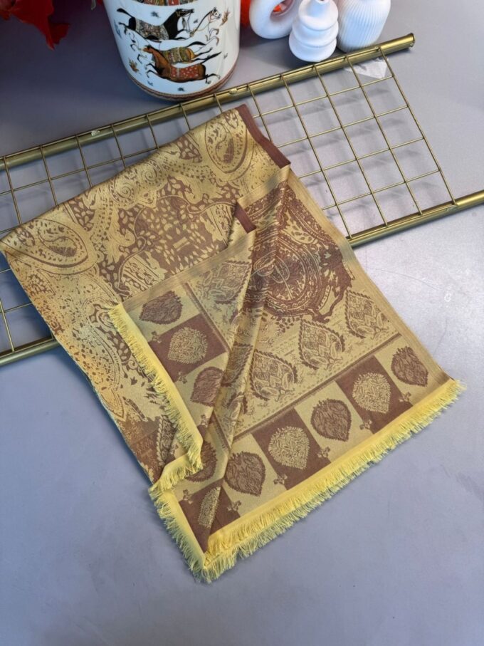 Bella Kendinden Dokulu Çift Taraflı İpek Şal - 4598 - Mocha