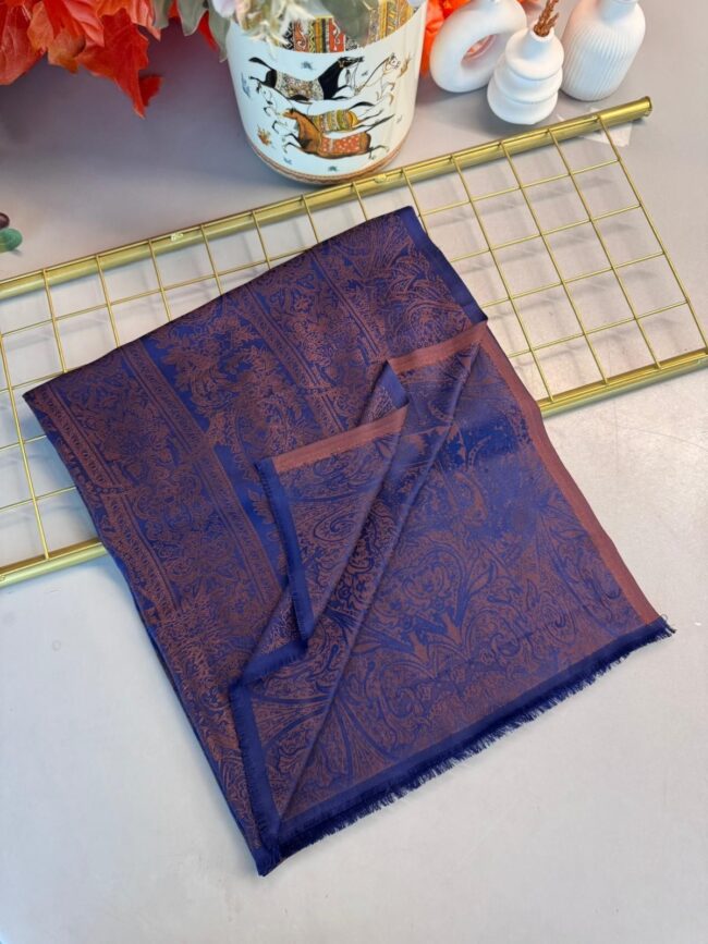 Liva Kendinden Dokulu Çift Taraflı İpek Şal - 9897 - Lacivert