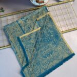 Liva Kendinden Dokulu Çift Taraflı İpek Şal - 9897 - Petrol