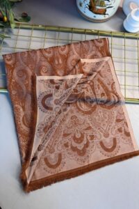 Dubai Kendinden Dokulu Çift Taraflı İpek Şal - 5252- Çikolata