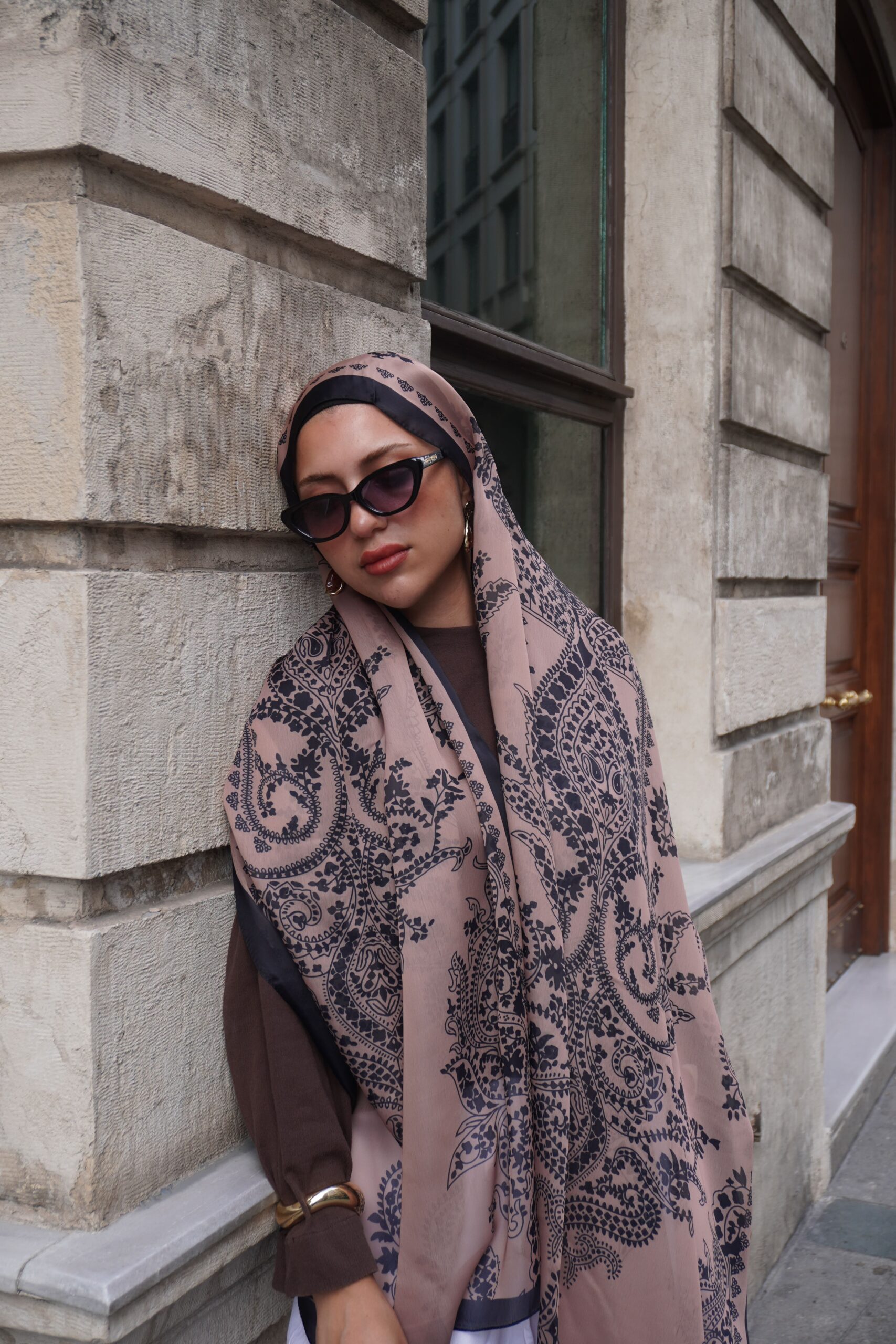 Havai Şal Serisi- 469-001- V-19 - Gold Siyah - Görsel 2