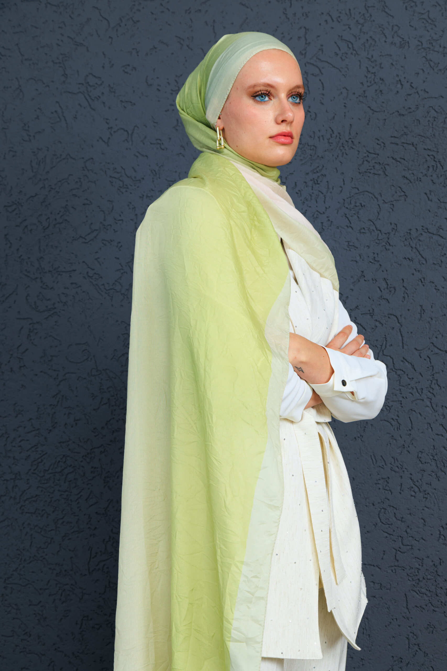 Lodos Şal Serisi- Z-2240 - V-17  - Zeytin Yeşil - Görsel 3