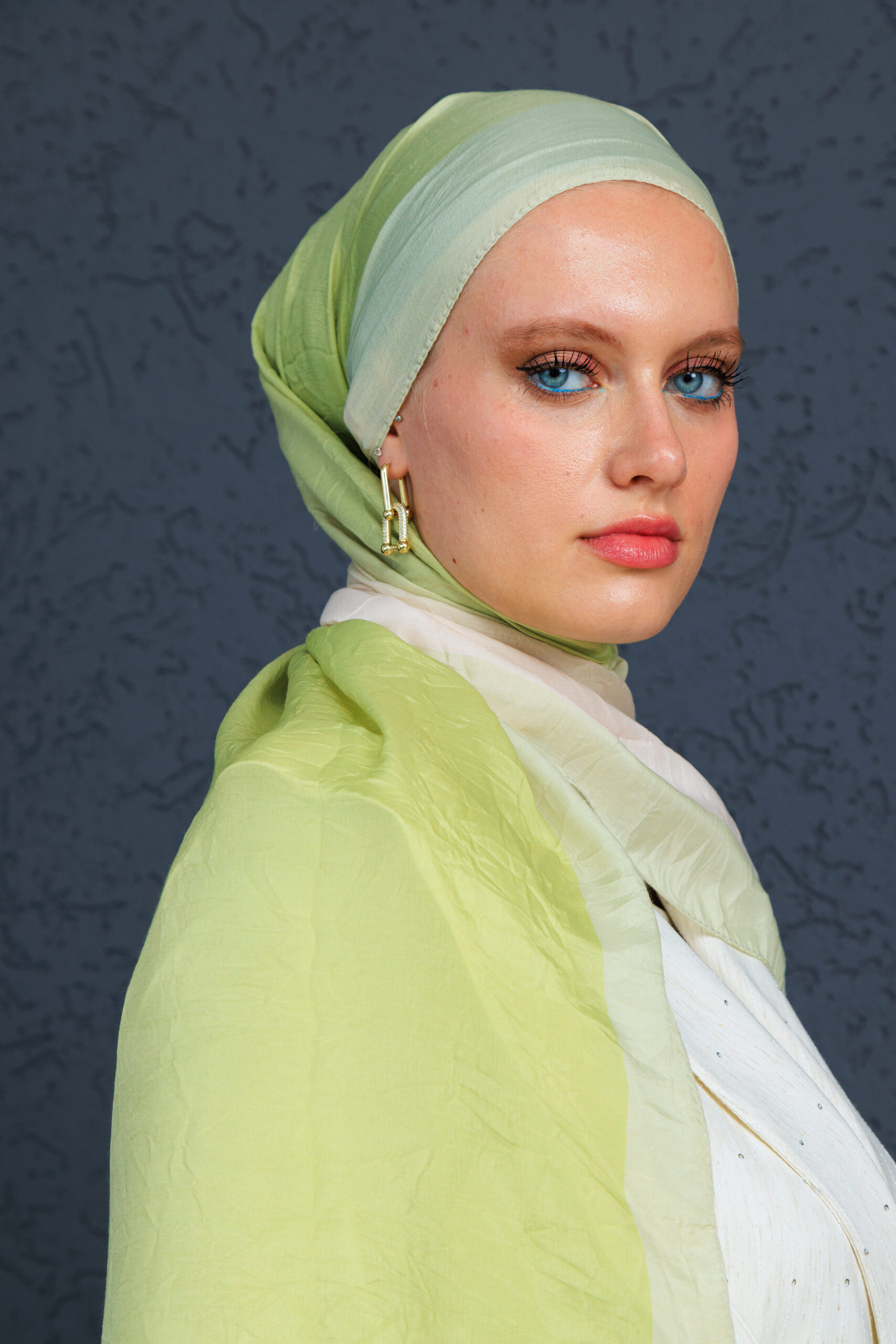 Lodos Şal Serisi- Z-2240 - V-17  - Zeytin Yeşil - Görsel 4