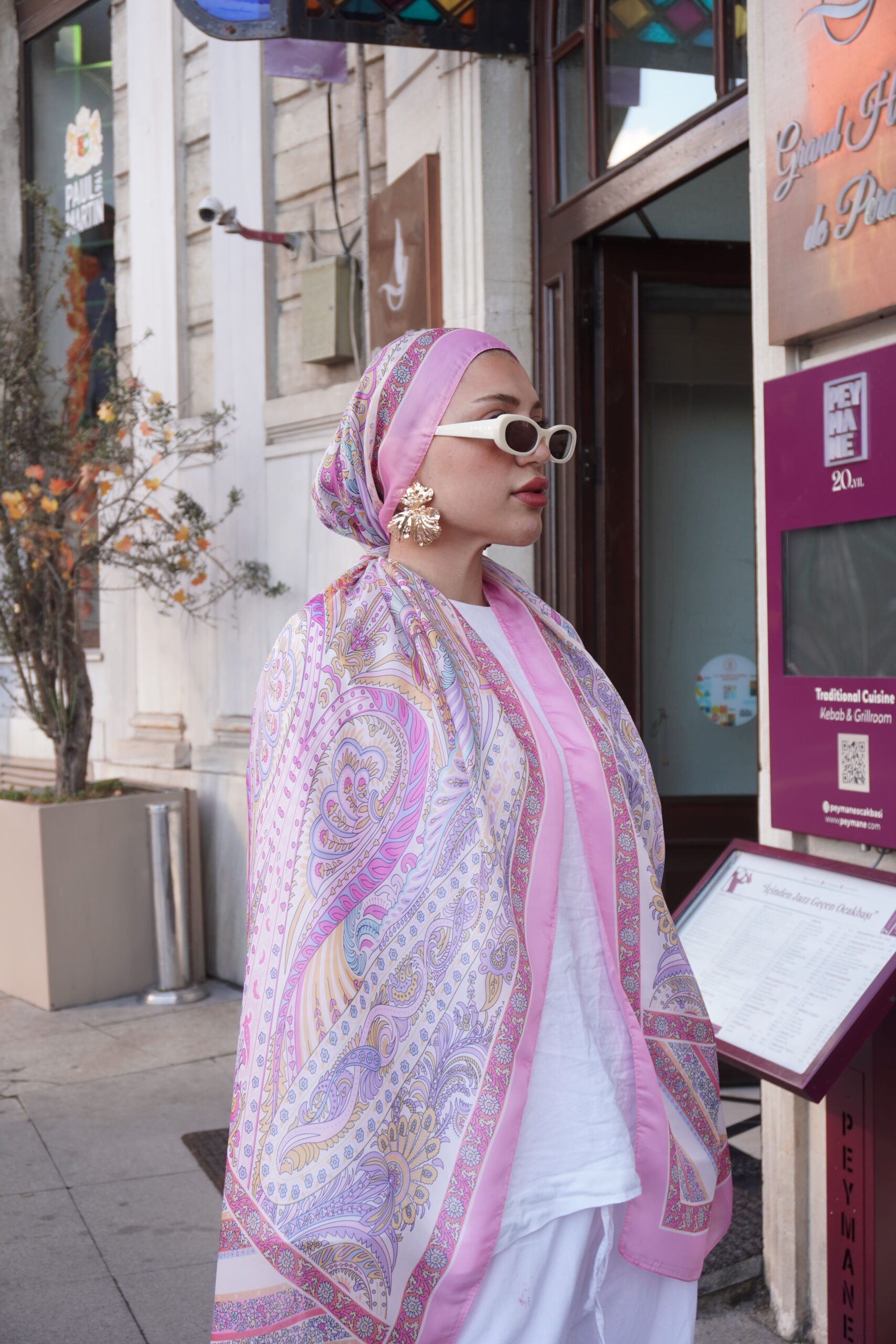 New Zuhur Şal Serisi- 469-002- V-10 - Gelin Çiçeği