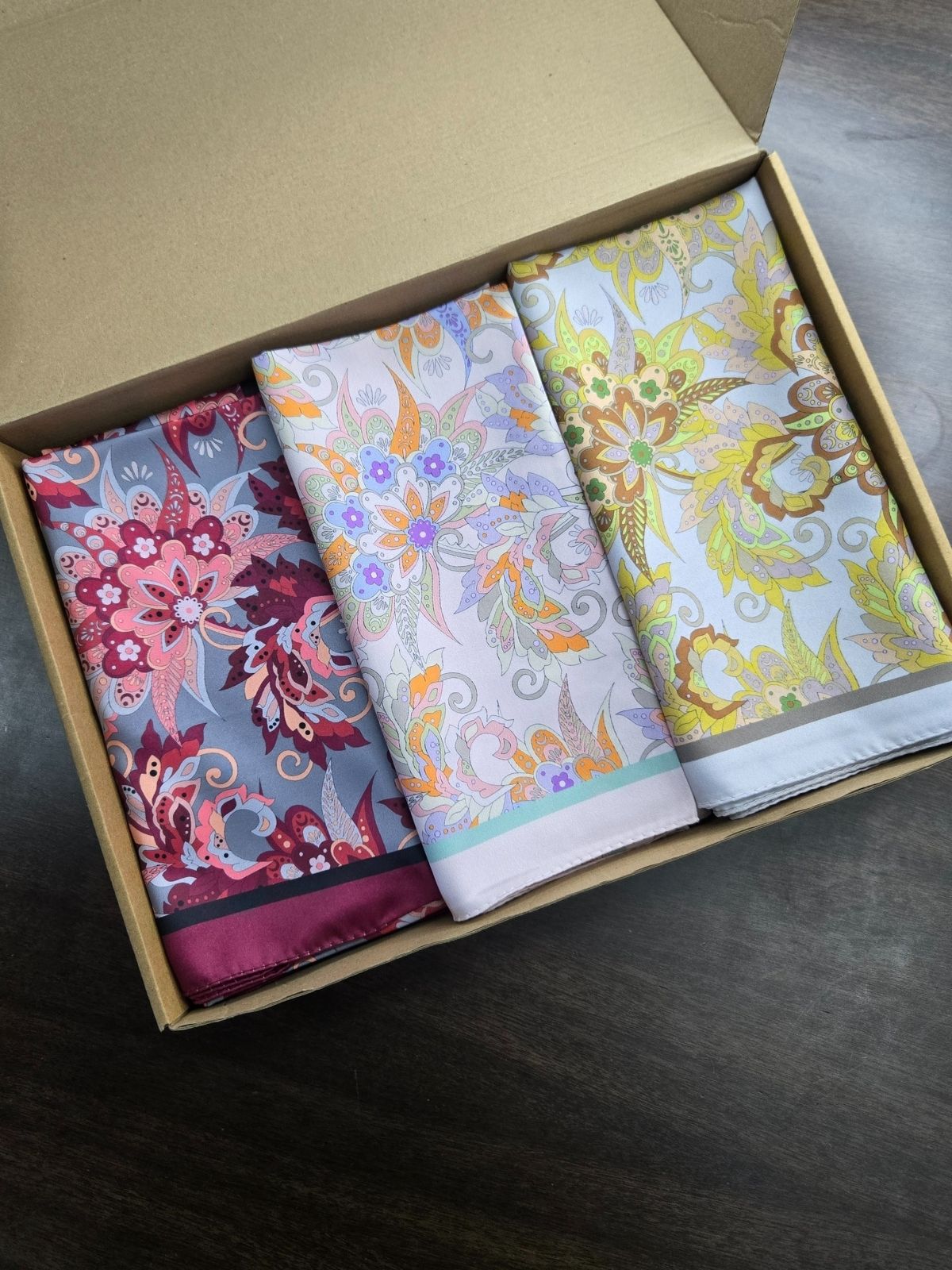 En Çok Satan 3'Lü Mimoza Desen Vual İpek Eşarp - KT6203408