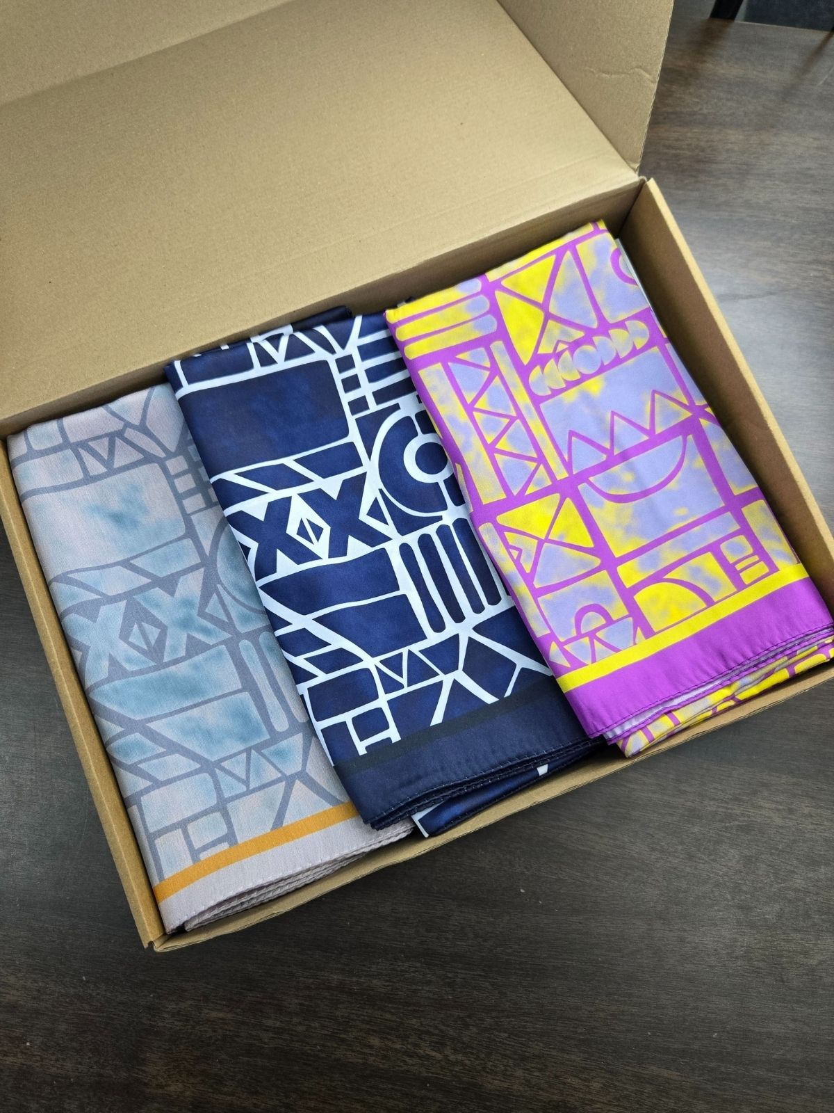 En Çok Satan 3'Lü Oxxo  Desen Vual İpek Eşarp - KT6203662