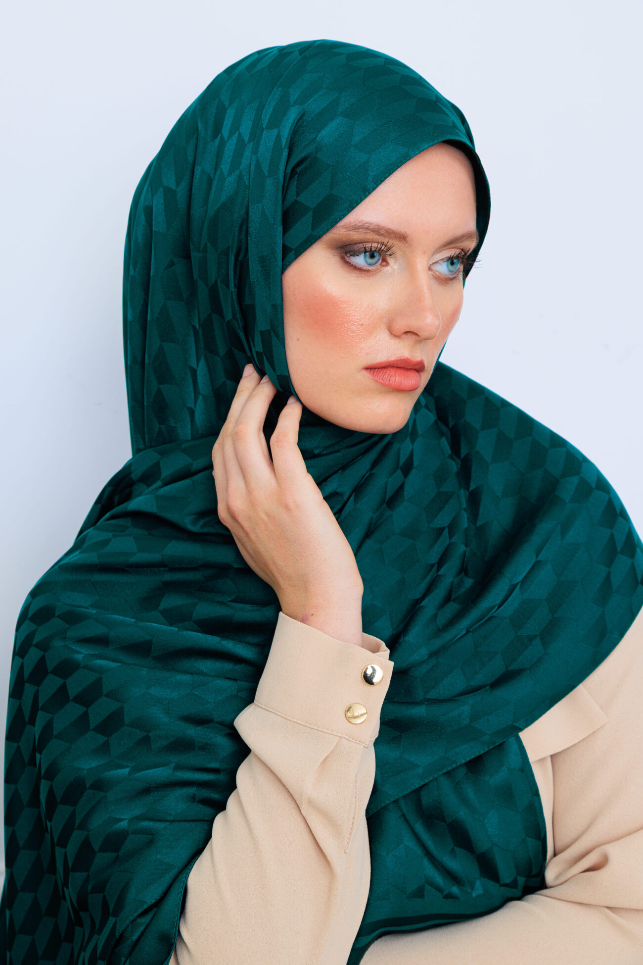 Qoza Desen İpeksi Jakar Şal - Zümrüt