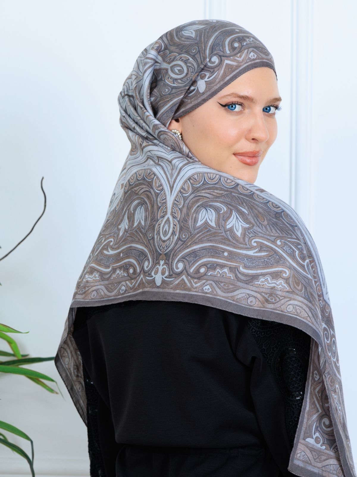 Mirşah Desen Şal  469-021 - V-2 - Küllü Gri - Görsel 2