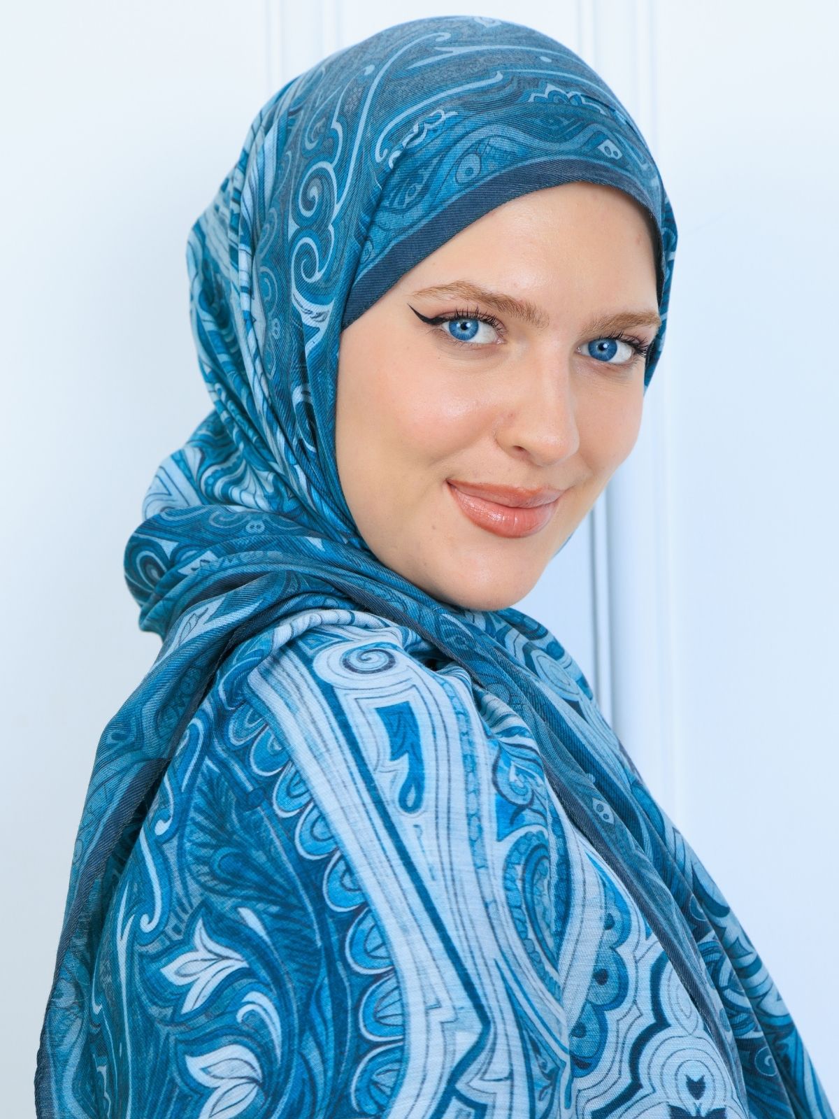 Mirşah Desen Şal  469-021 - V-1 - Gök Mavi - Görsel 3