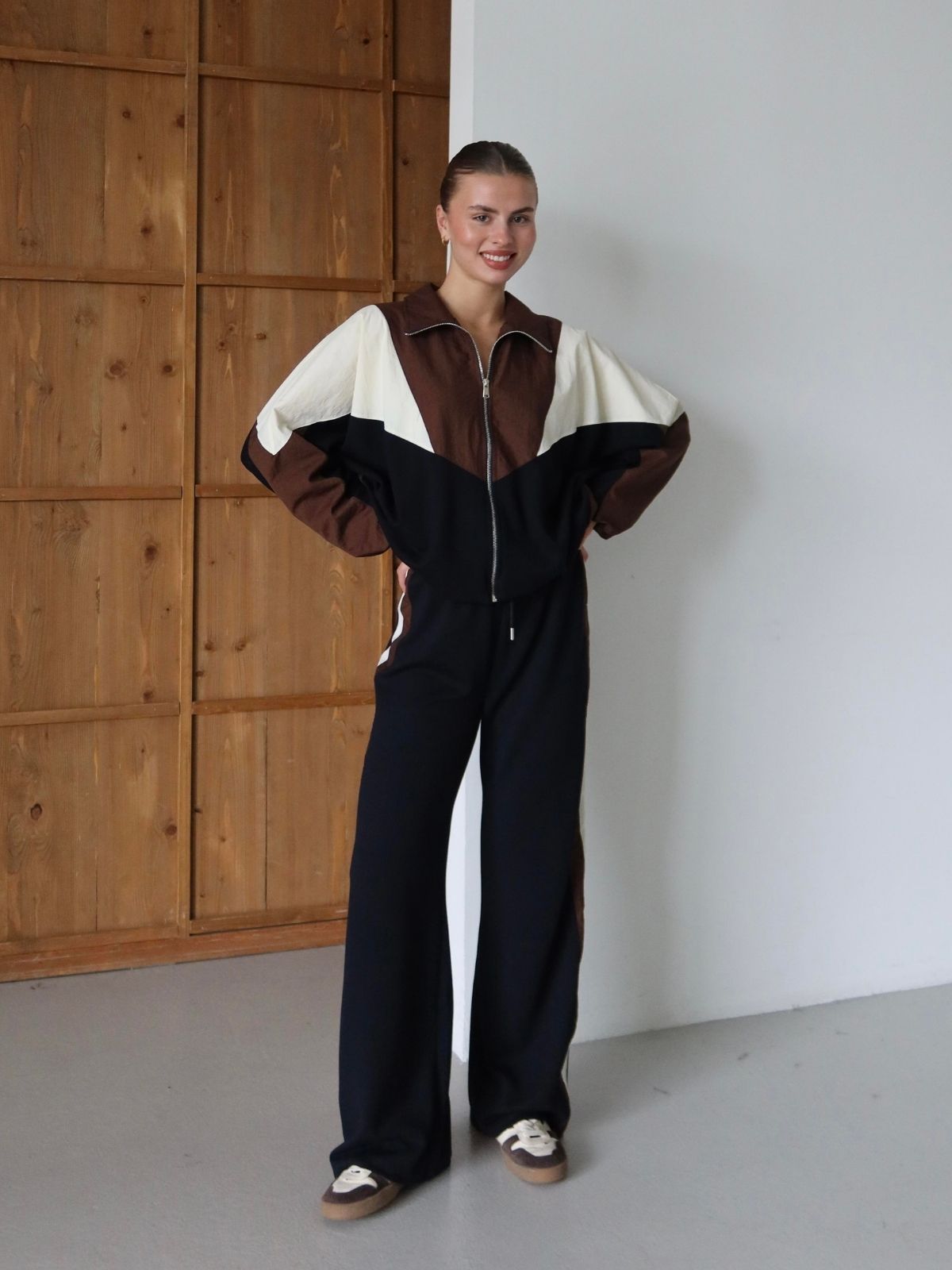 Stvarius 3 Renkli Paraşüt İkili Takım - Kahve