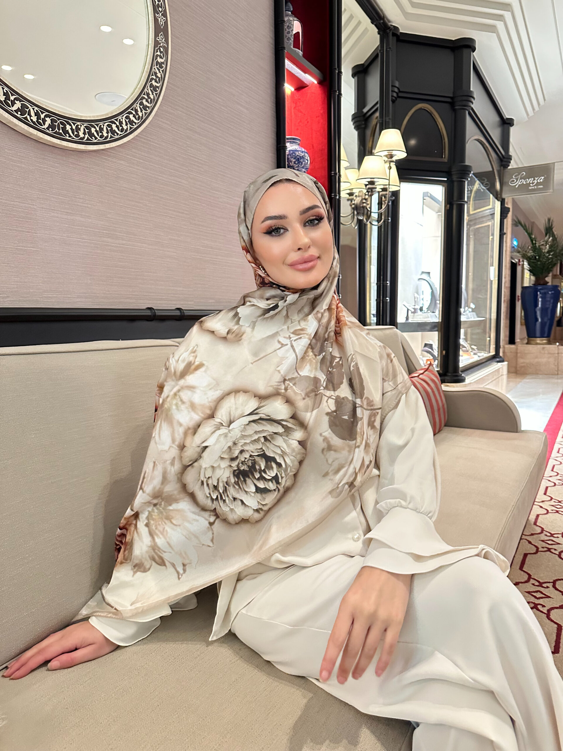 Flora Vual İpek Şal 10100 - Vizon - Görsel 4