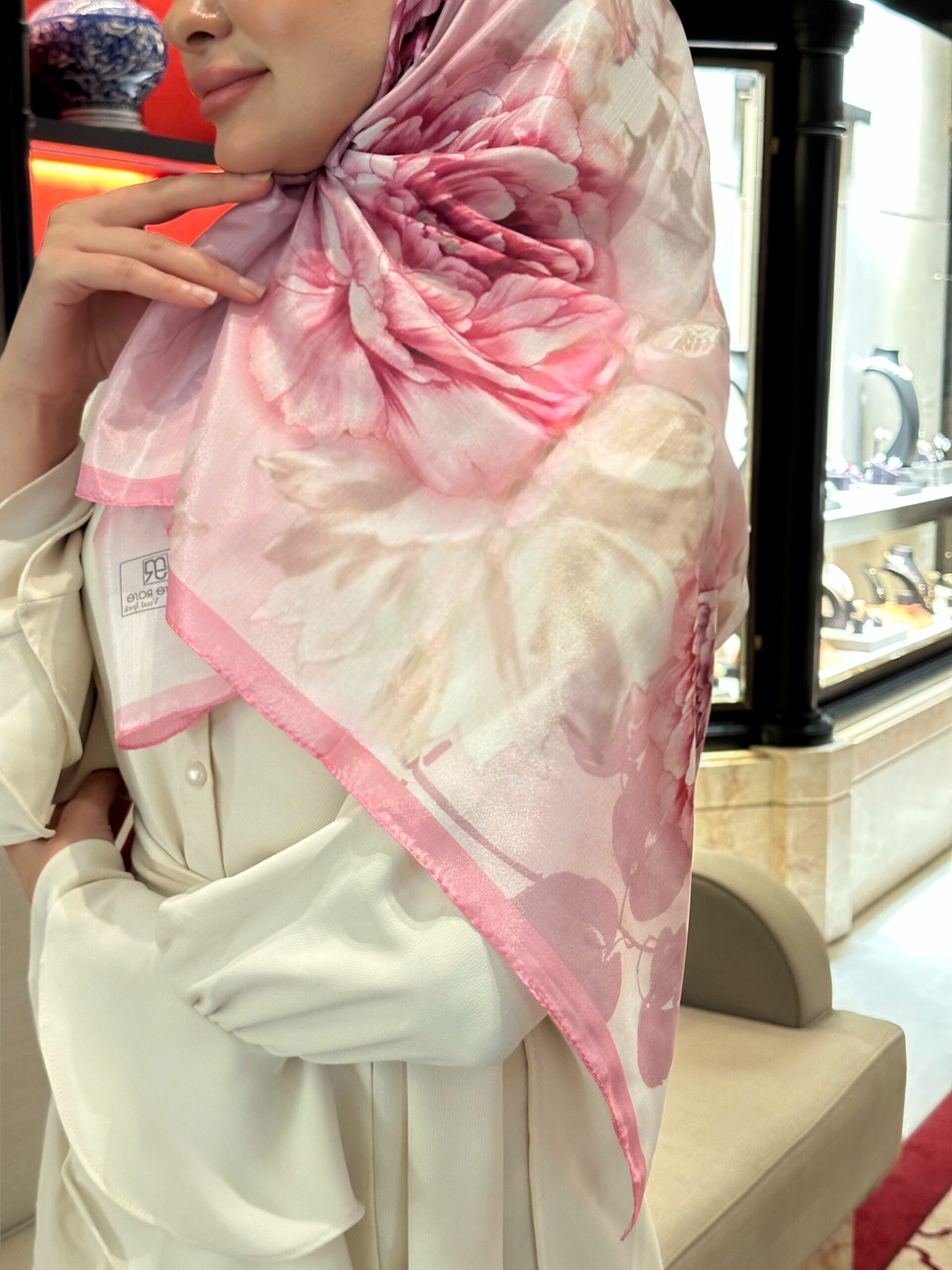 Flora Vual İpek Şal 10100 - Pamuk Şekeri - Görsel 5