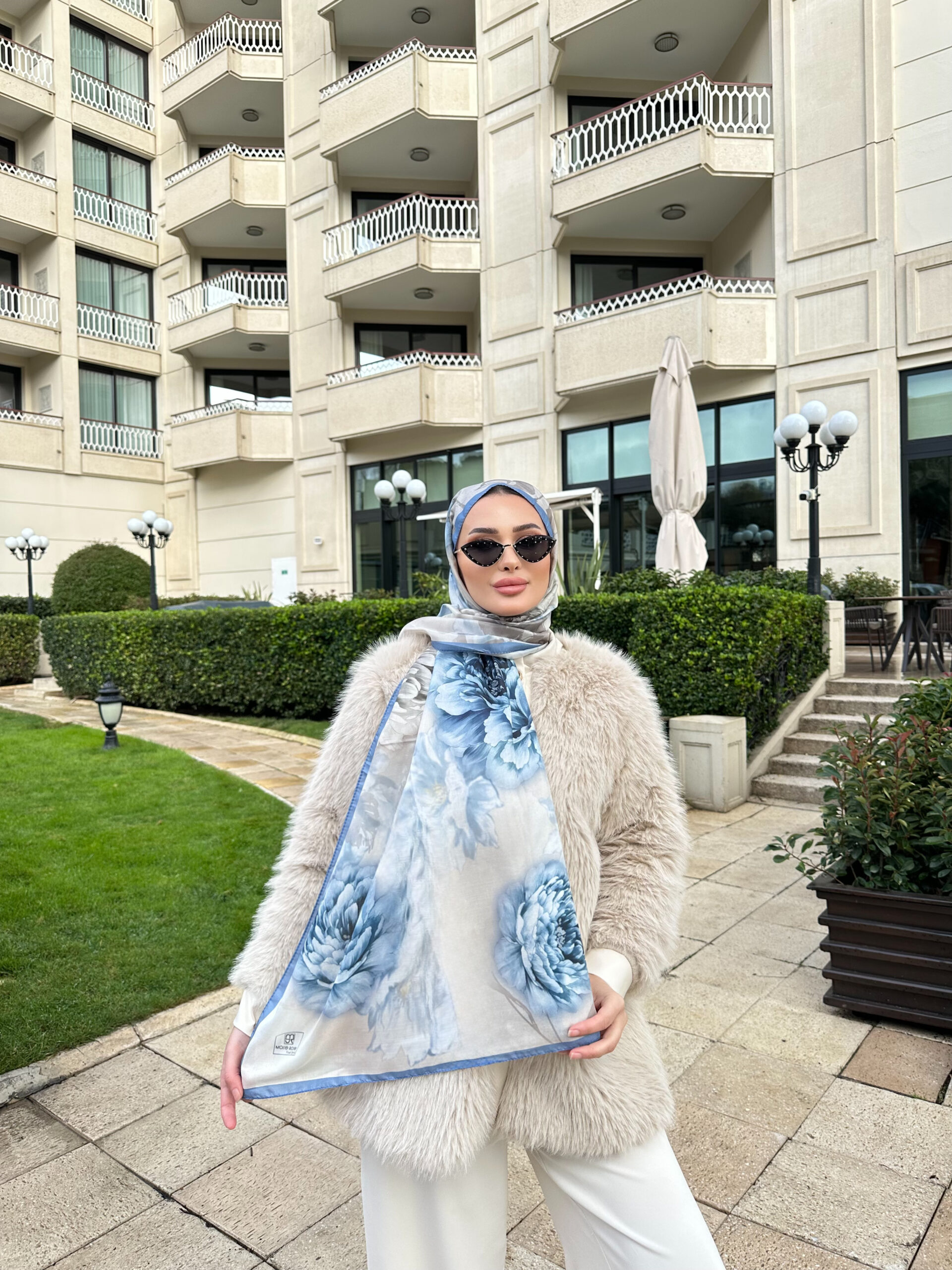 Flora Vual İpek Şal 10100 - Gökyüzü