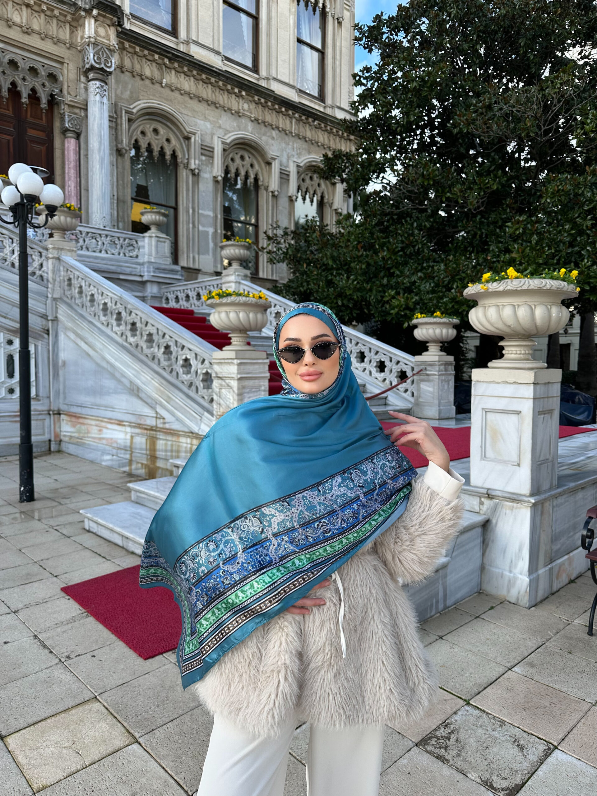 Çini Rüyası Vual İpek Şal 10101 - Petrol - Görsel 4