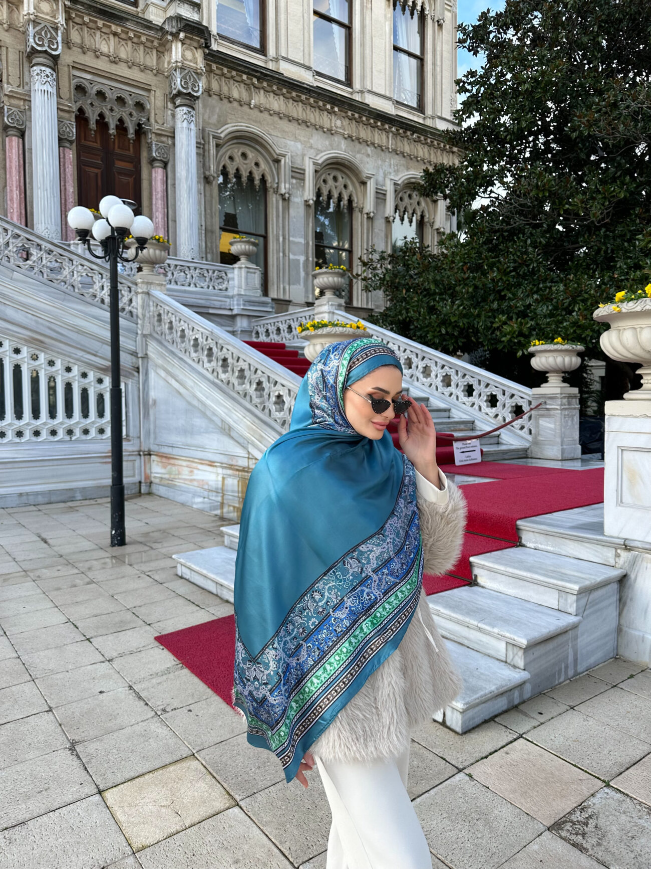 Çini Rüyası Vual İpek Şal 10101 - Petrol