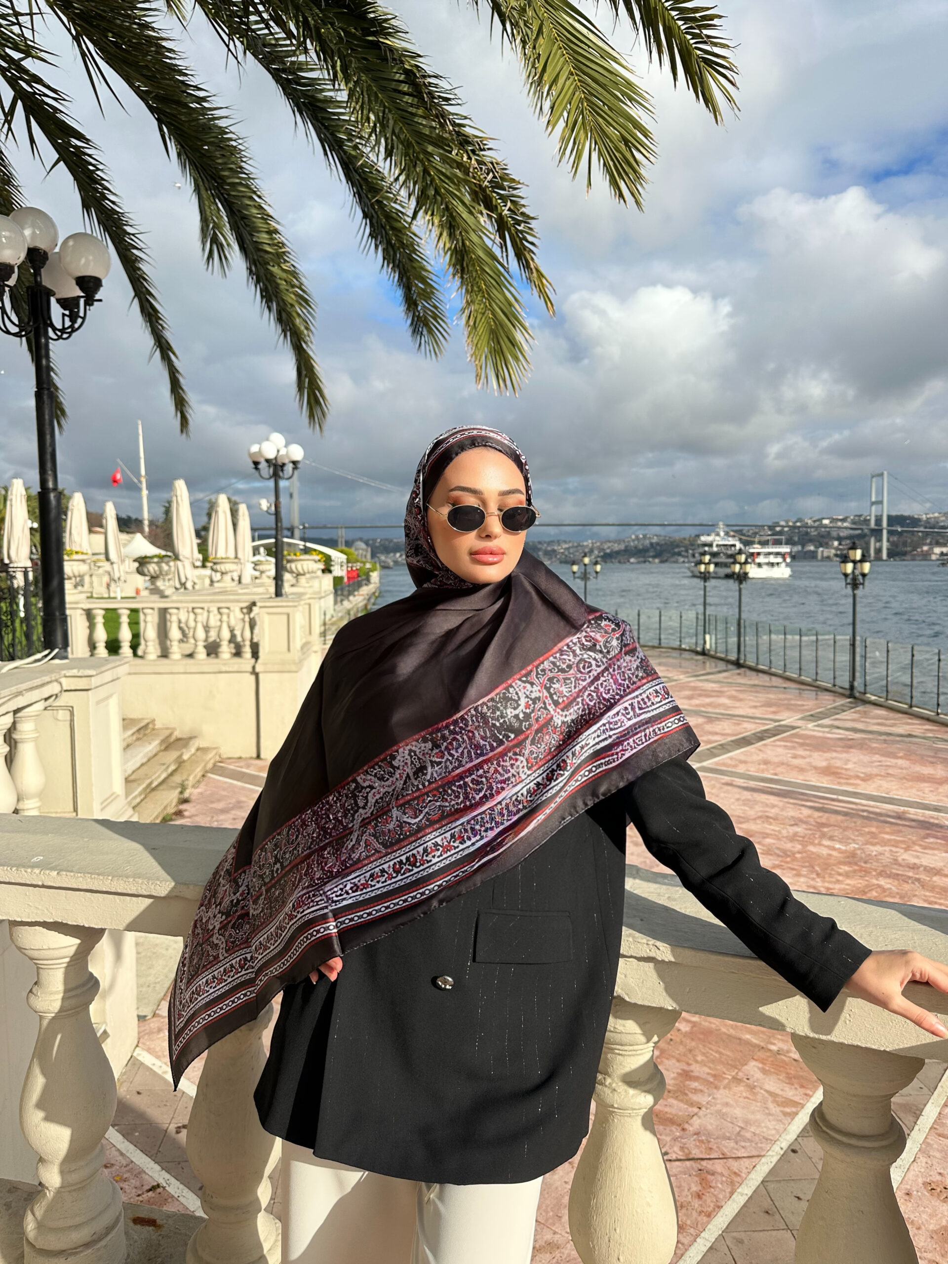 Çini Rüyası Vual İpek Şal 10101 - Siyah Bordo - Görsel 3