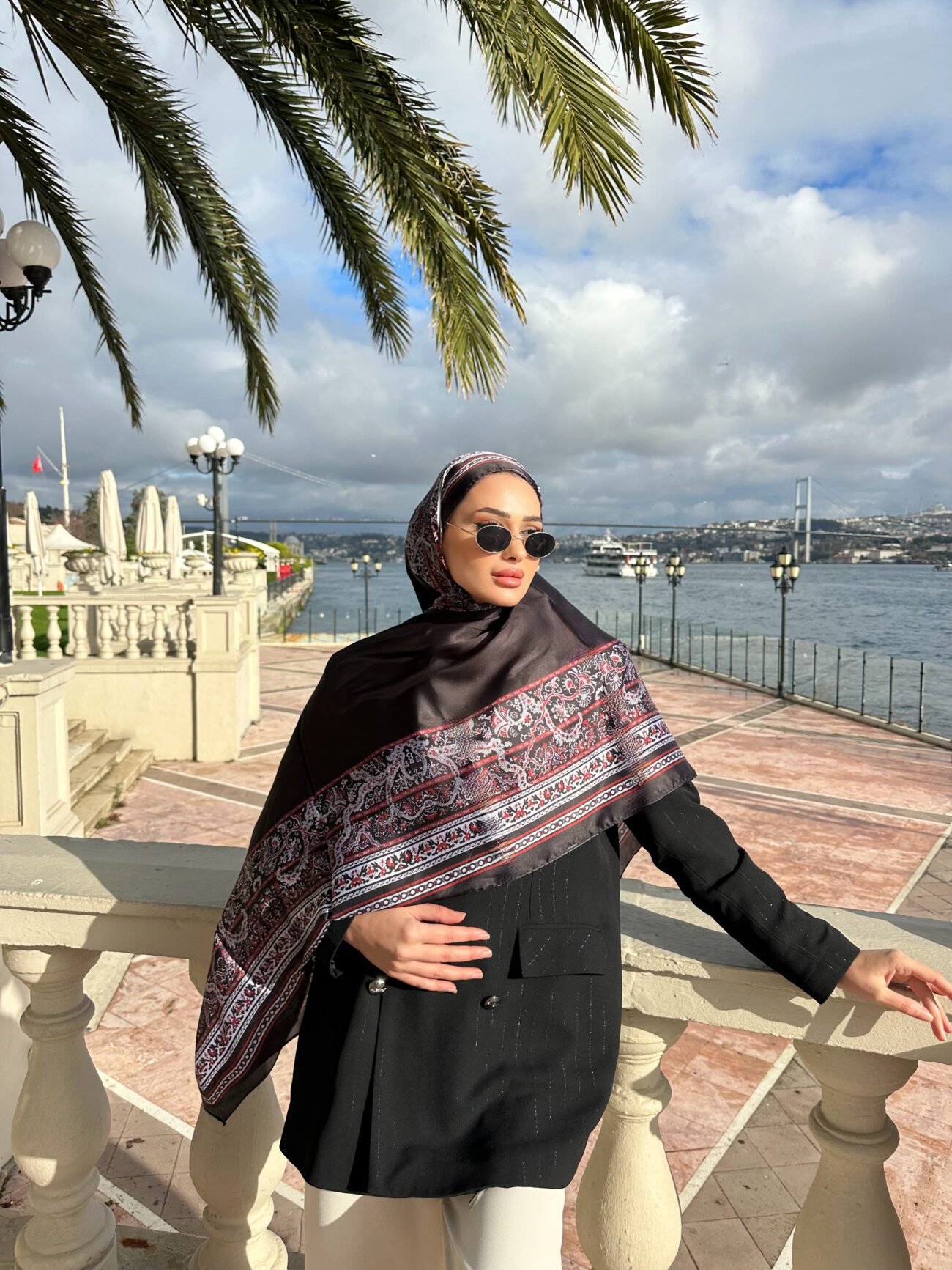 Çini Rüyası Vual İpek Şal 10101 - Siyah Bordo