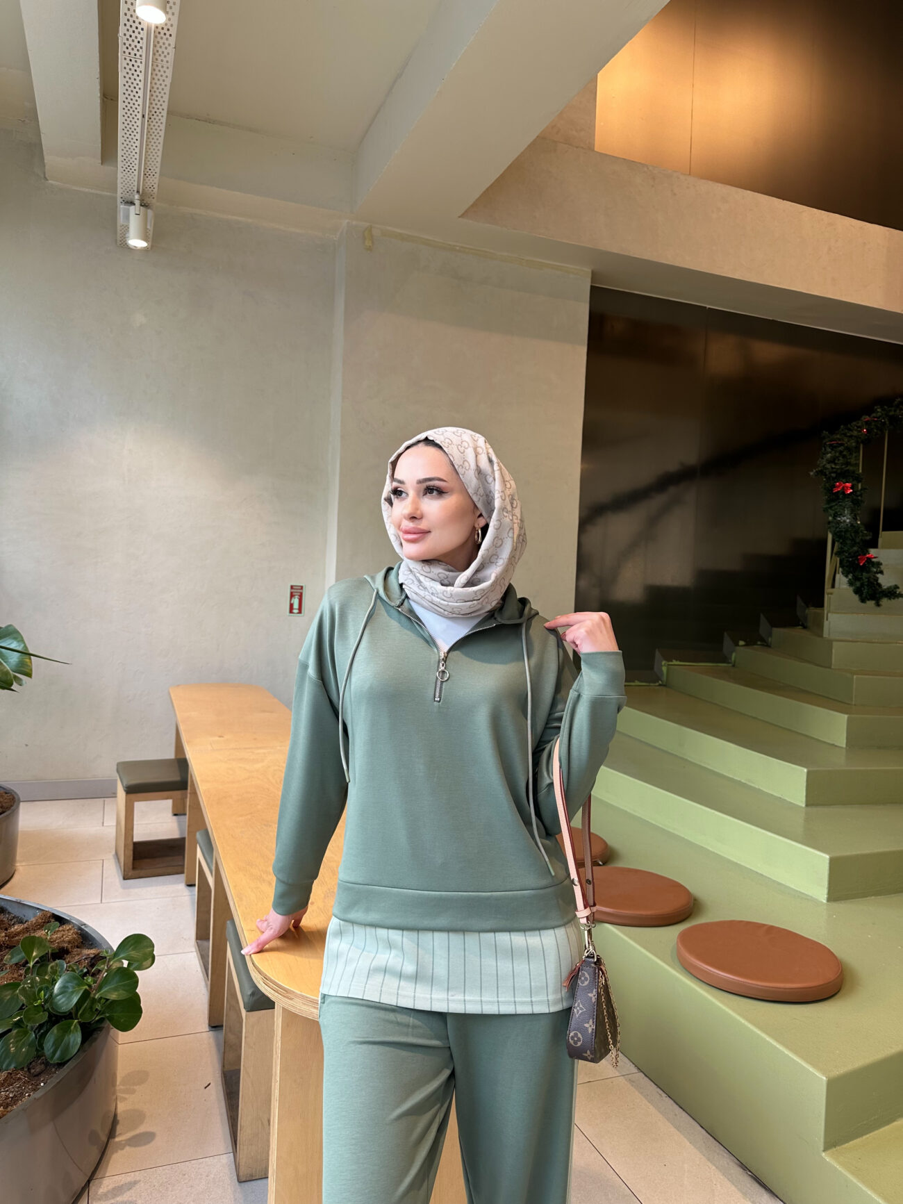 Premium Oysho Kumaş Çizgili İkili Takım - Haki - Görsel 4