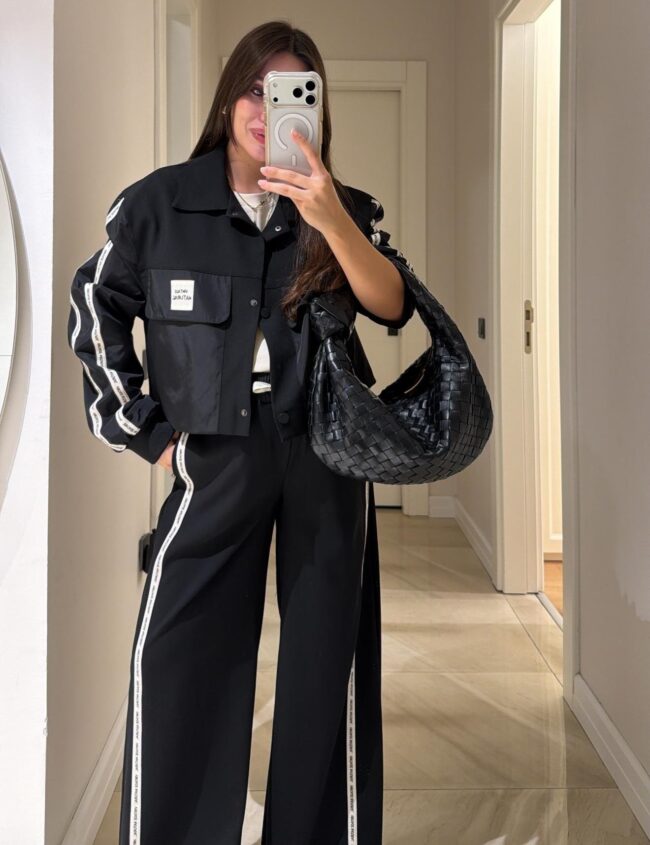 Twst Paraşüt Kol Detaylı Garnili İkili Takım- Siyah