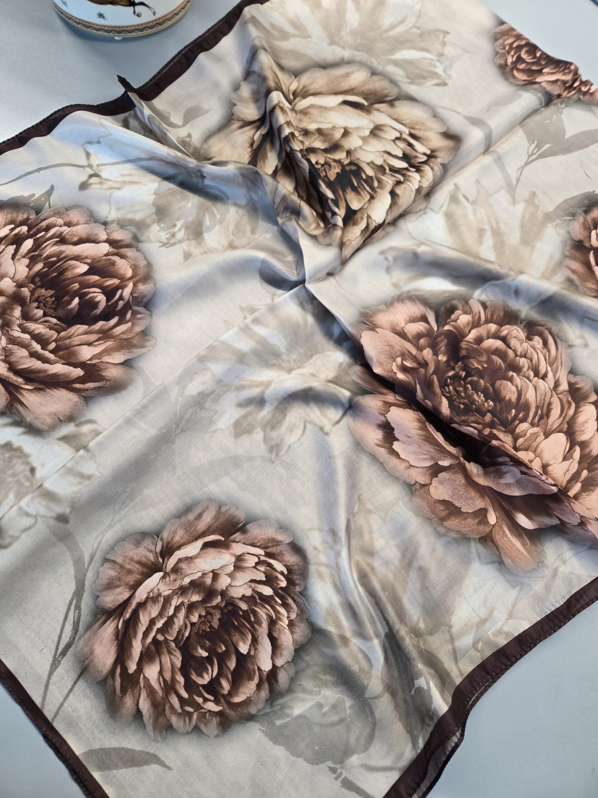 Flora Vual İpek Şal 10100 - Kahve