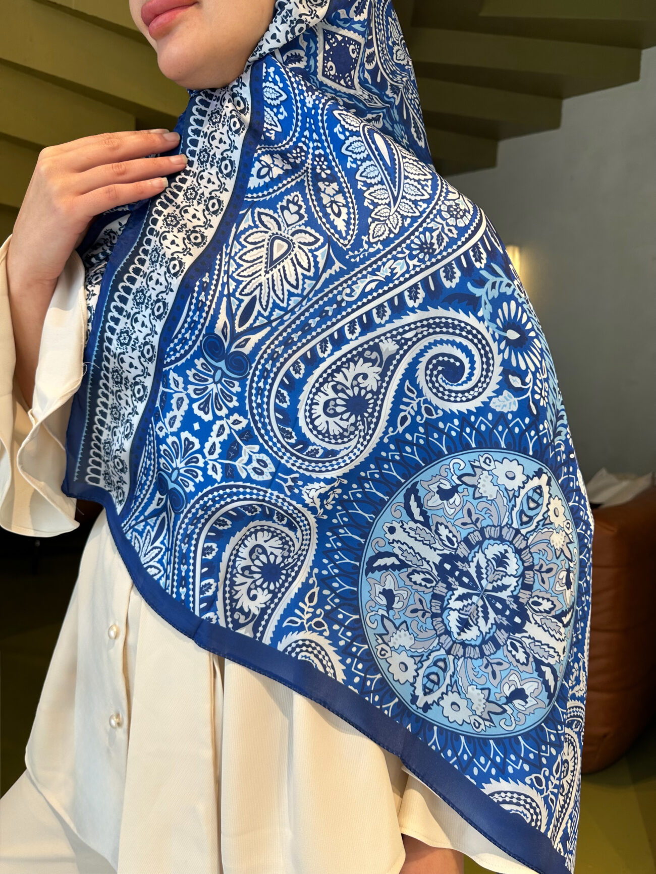 Şehzade Vual İpek Şal 10102 - Saks - Görsel 2