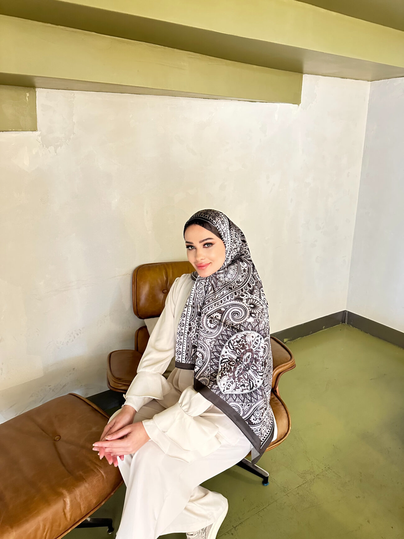 Şehzade Vual İpek Şal 10102 - Koyu Haki - Görsel 4