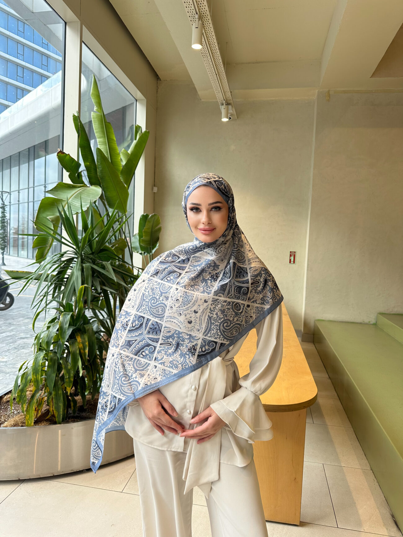 Şehnaz Vual İpek Şal 10103 - İndigo - Görsel 3