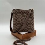 Coach monogram orta boy çapraz vizon çanta